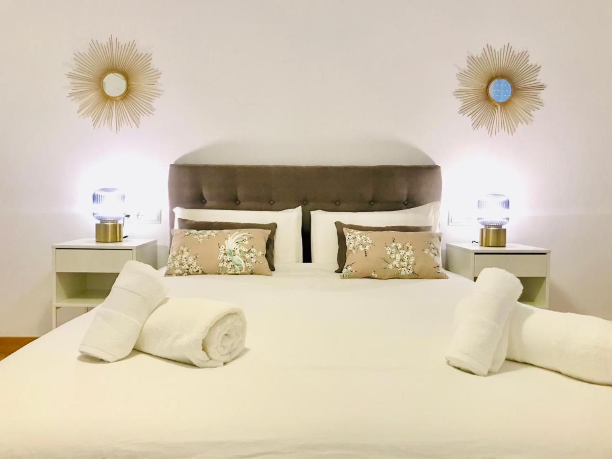 Gleaming & Well Located Apartment In Malaga Center Ngoại thất bức ảnh